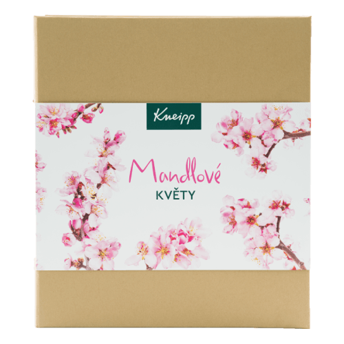 Dárková sada obsahující produkty z kolekce Mandlové květy