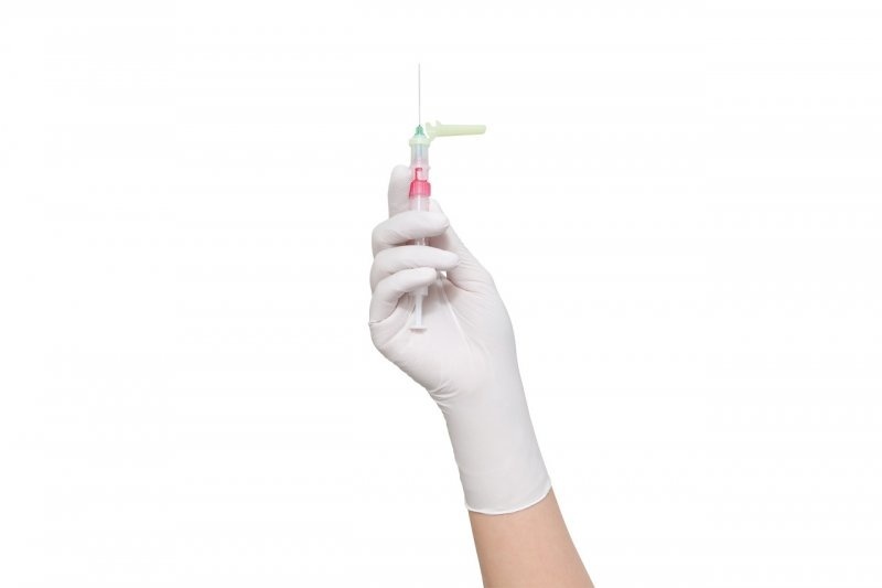 Bílé nitrilové rukavice Peha-soft nitrile white